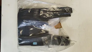 Renault Trafic mudflap  95599426, №1